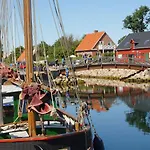Ballen 3* Tranebjerg