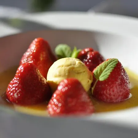 Hotel Ballen Tranebjerg