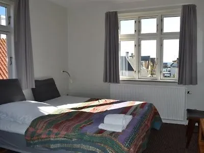 Ballen Hotel Tranebjerg